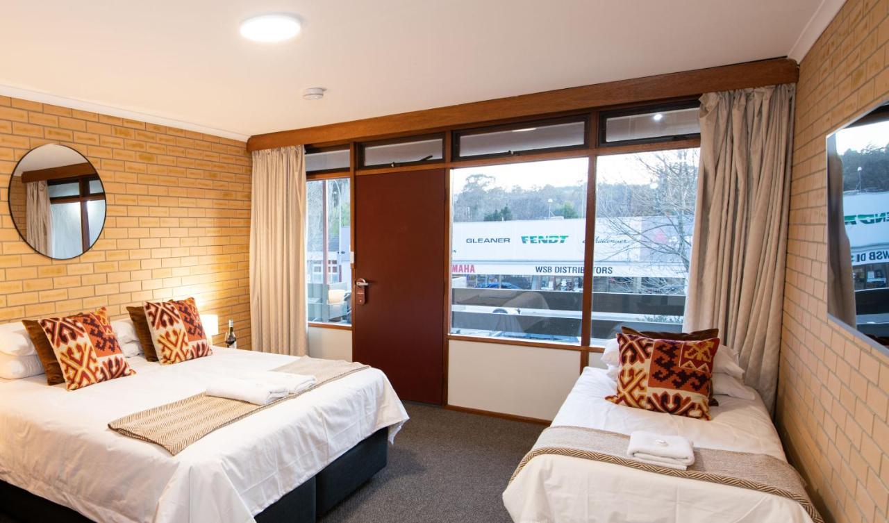 Bentley'S Hotel Clare Buitenkant foto